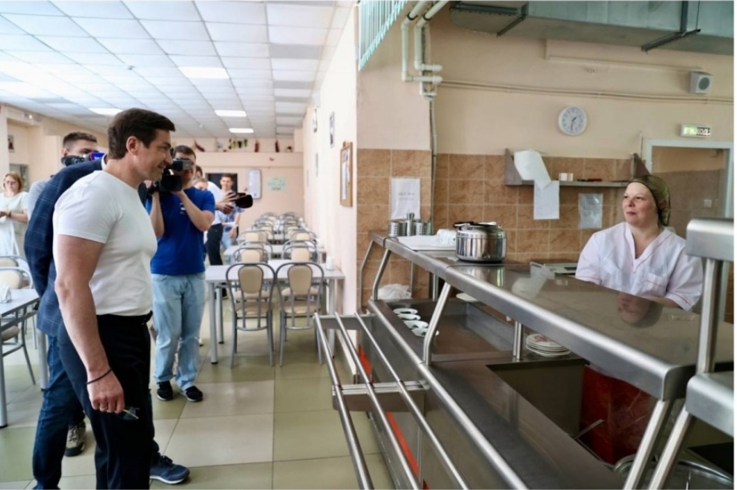 Мэр города проинспектировал загородные лагеря